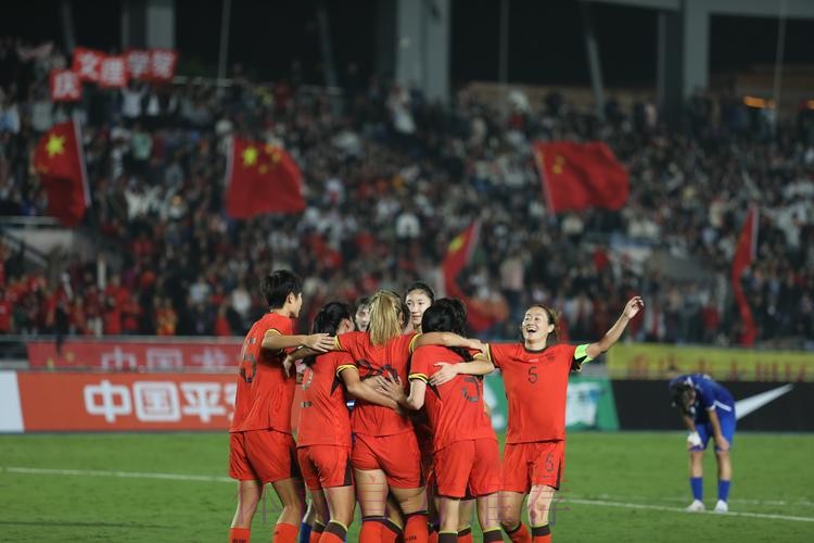 梅州五华锦标赛女足迎来新年开门红 3-0战胜尼日利亚 梅州五华锦标赛女足迎来新年开门红 3-0战胜尼日利亚